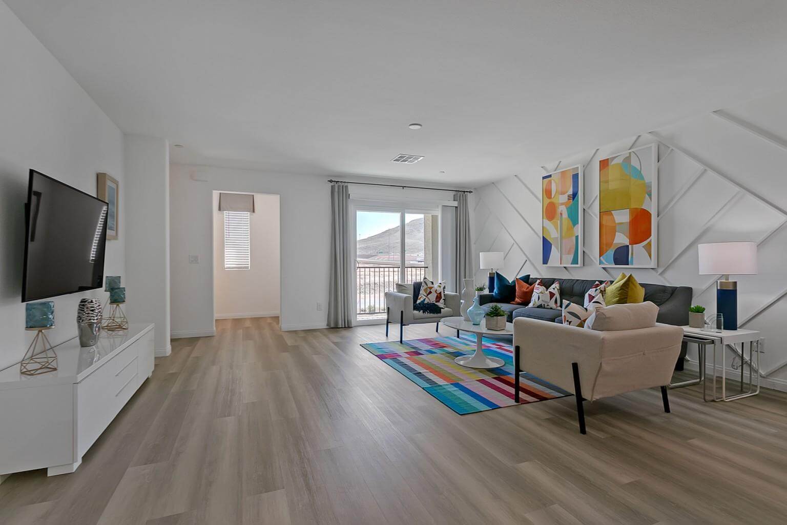 LIVING SMART AT MOSAIC
